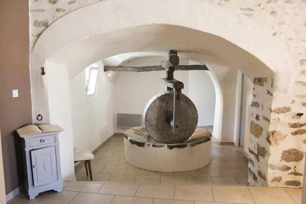 Le Gite Du Jas Vieux Montfort  Εξωτερικό φωτογραφία